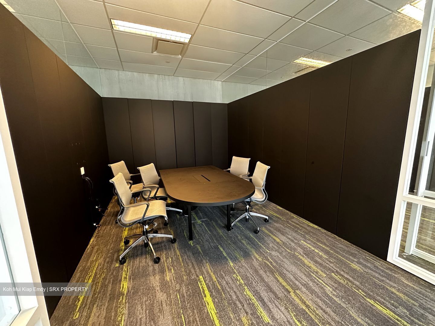 Asia Chambers (D1), Office #553066391
